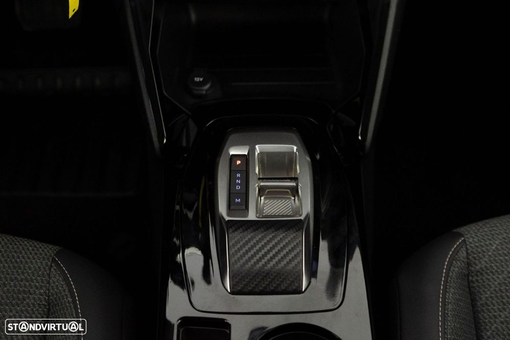 Peugeot 208 1.2 Hybrid Allure e-DCS6 - 24
