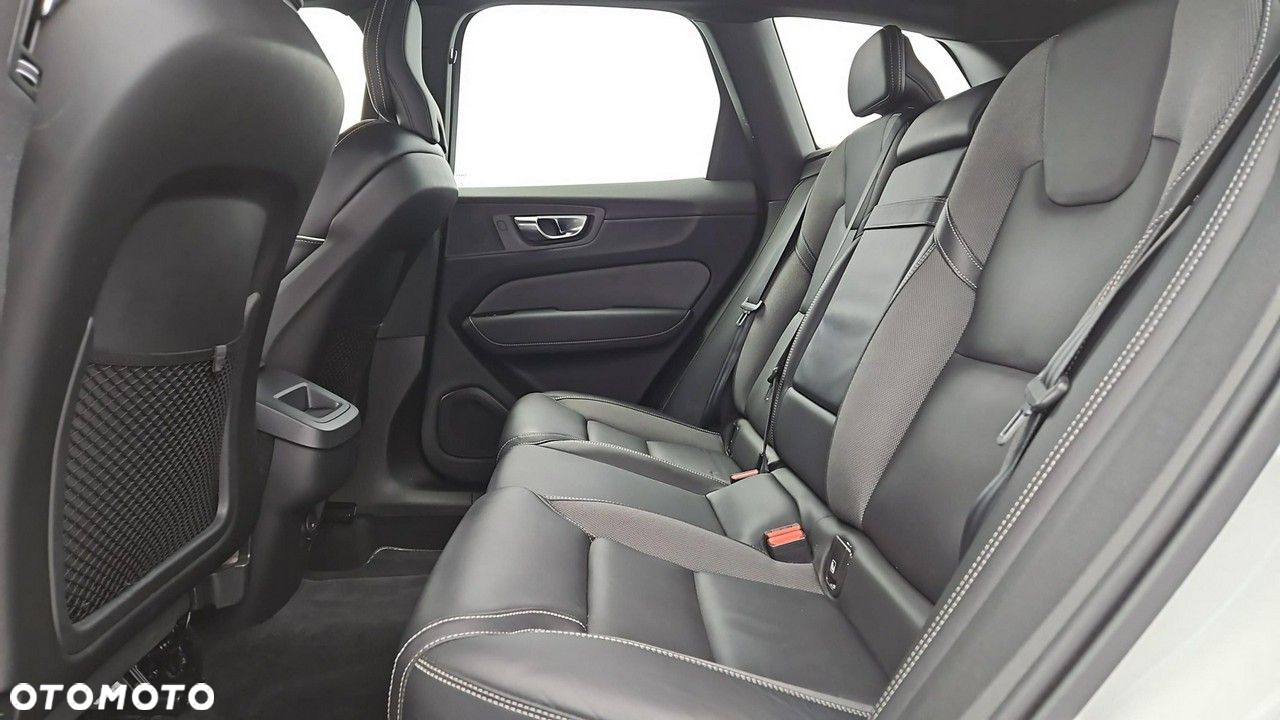 Volvo XC 60 - 23
