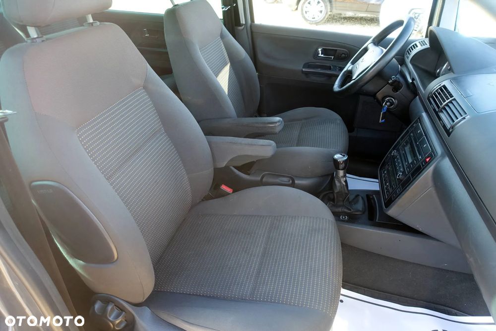 Seat Alhambra 2.0 TDI Reference - 13
