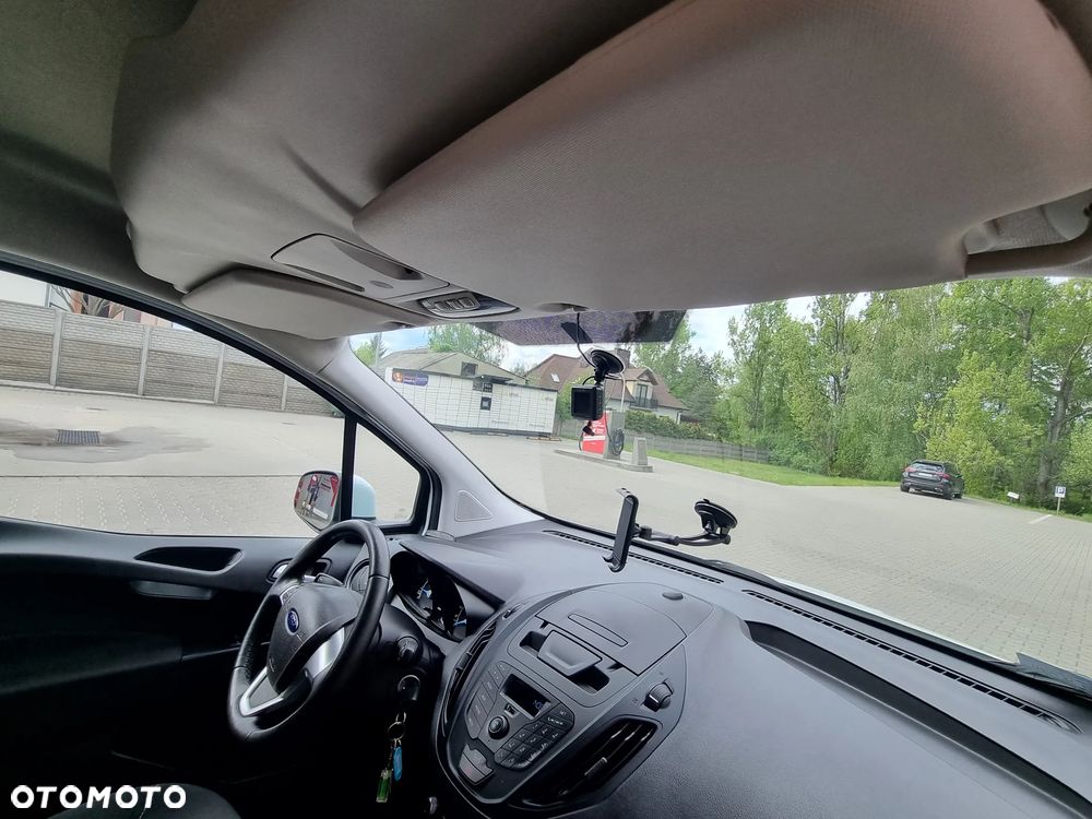 Ford TRANSIT COURIER - 22