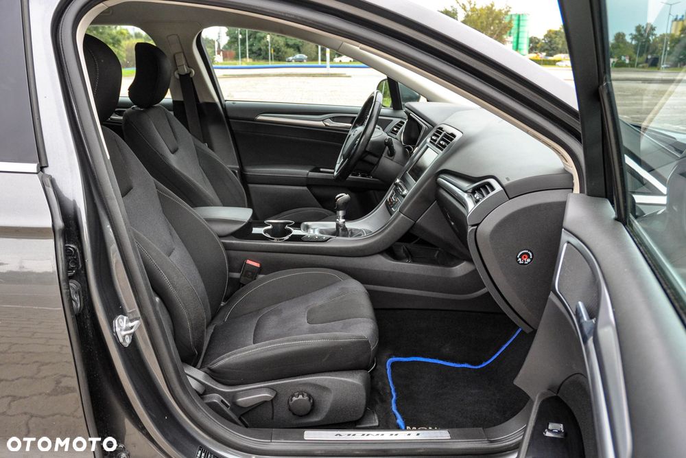 Ford Mondeo - 12