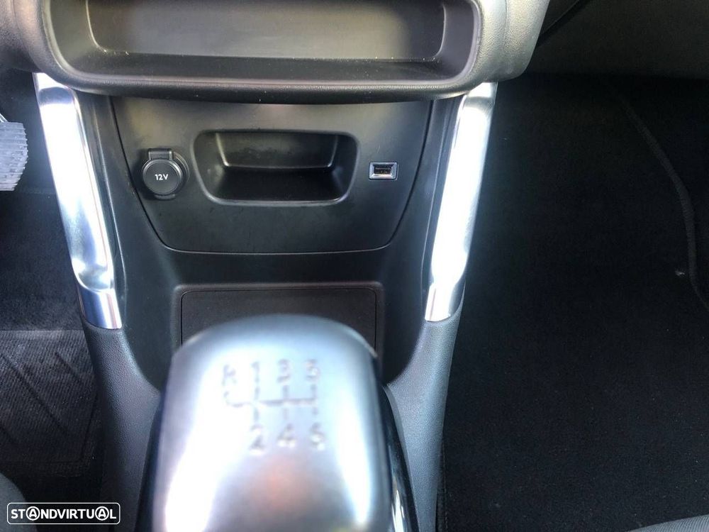 Citroën C3 Aircross 1.2 PureTech Plus - 17