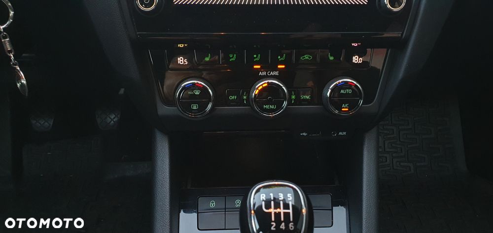 Skoda Octavia 1.4 TSI Ambition - 13