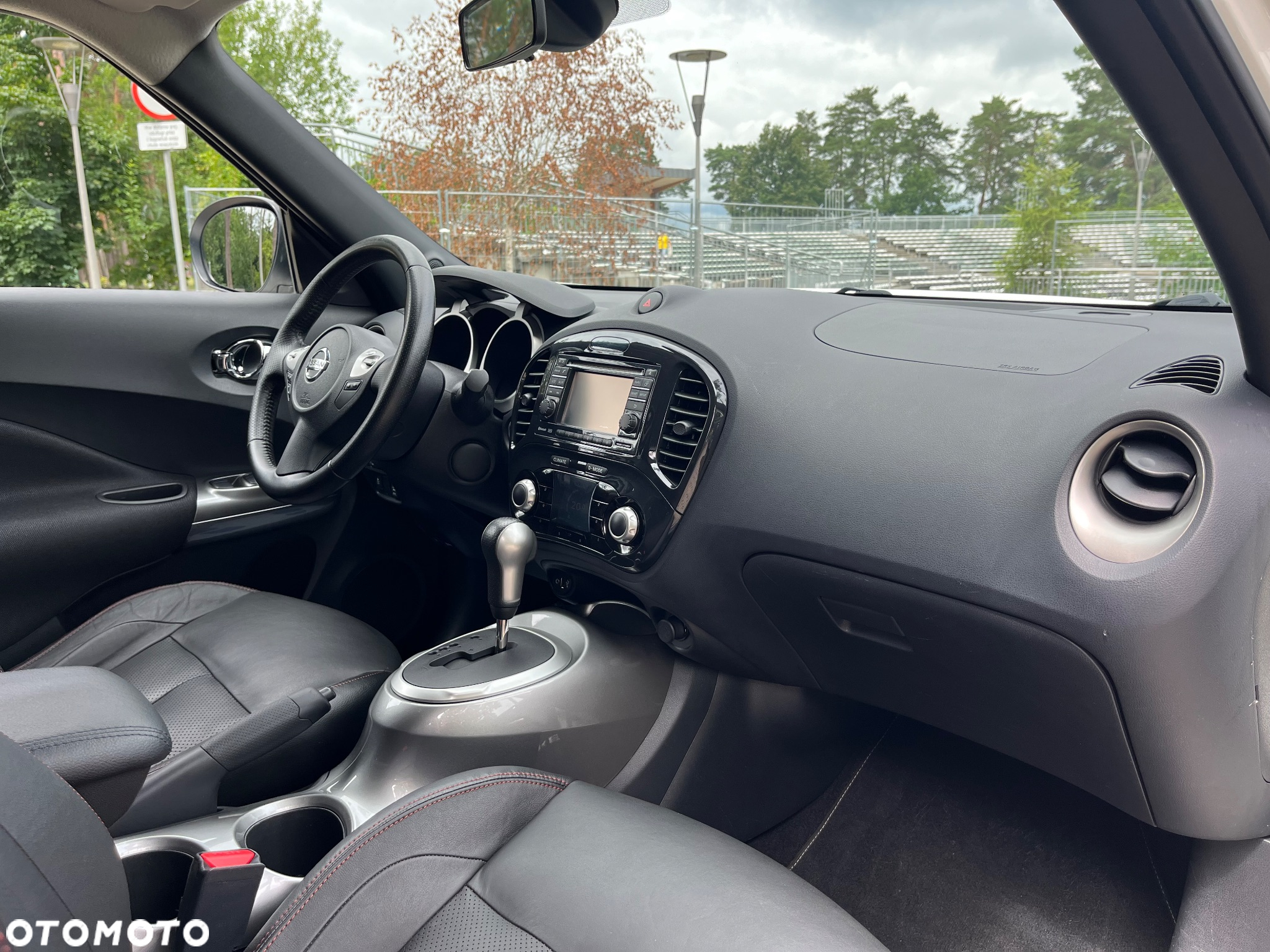 Nissan Juke 1.6 DIG-T ALL-MODE 4x4i CVT Tekna - 19