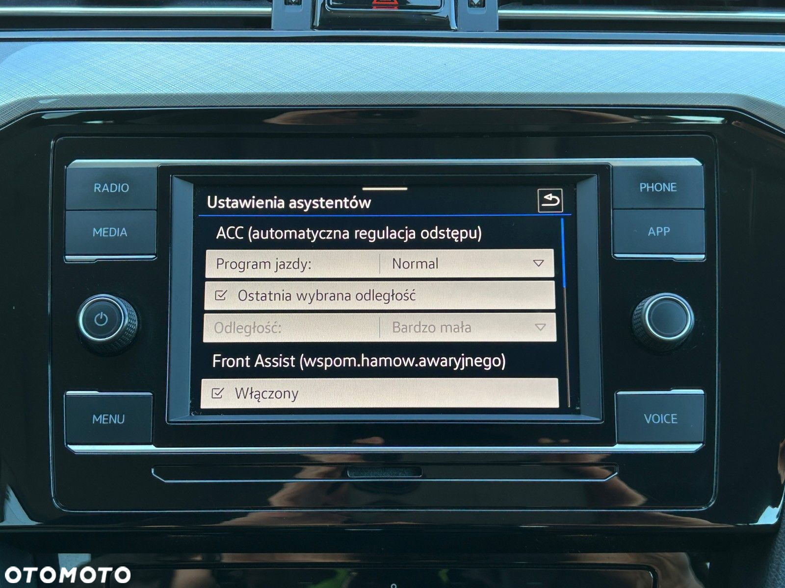 Volkswagen Passat 1.5 TSI EVO Business DSG - 28