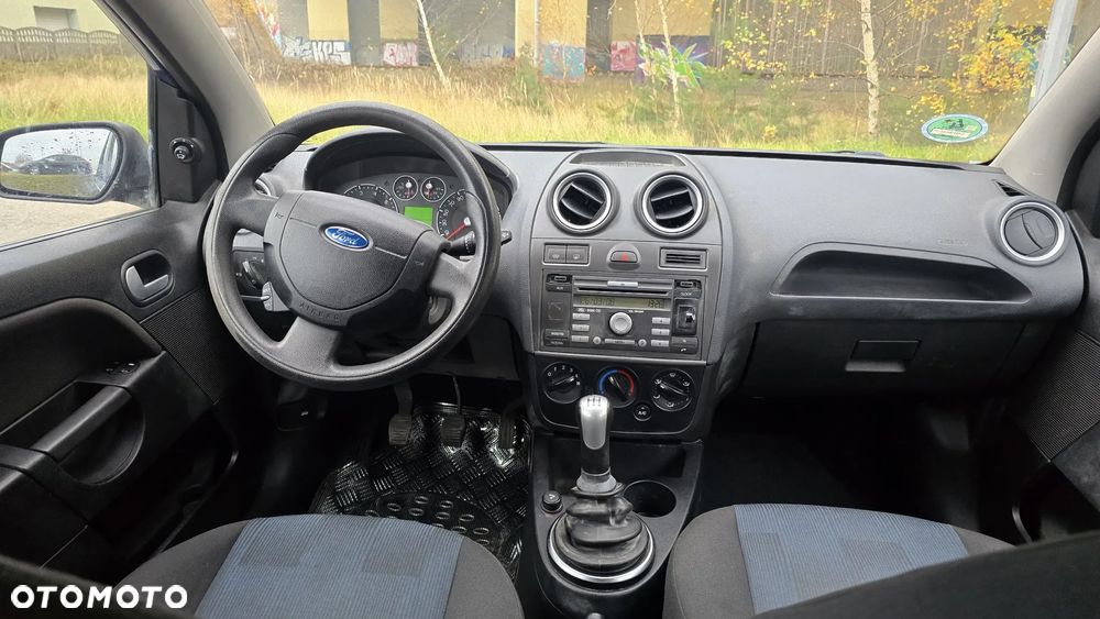 Ford Fiesta 1.3 Connection - 18