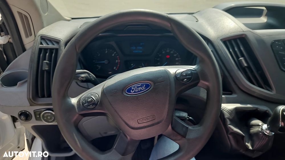 Ford Transit - 11