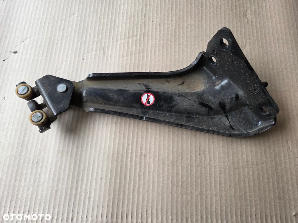 Rolka prowadnica drzwi prawych przesuwnych Citroen Berlingo IV - 2