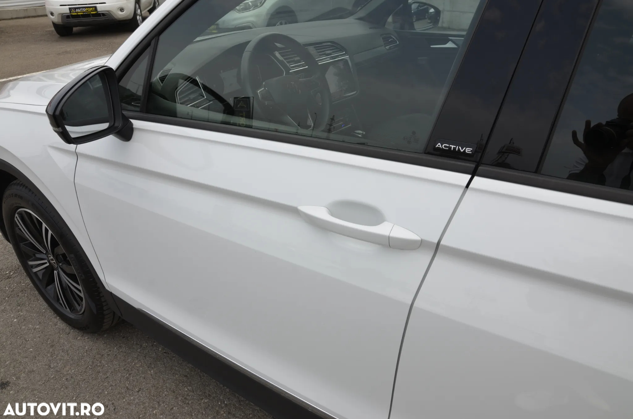 Volkswagen Tiguan 2.0 TDI DSG Life - 10