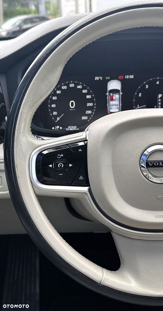 Volvo XC 60 - 13