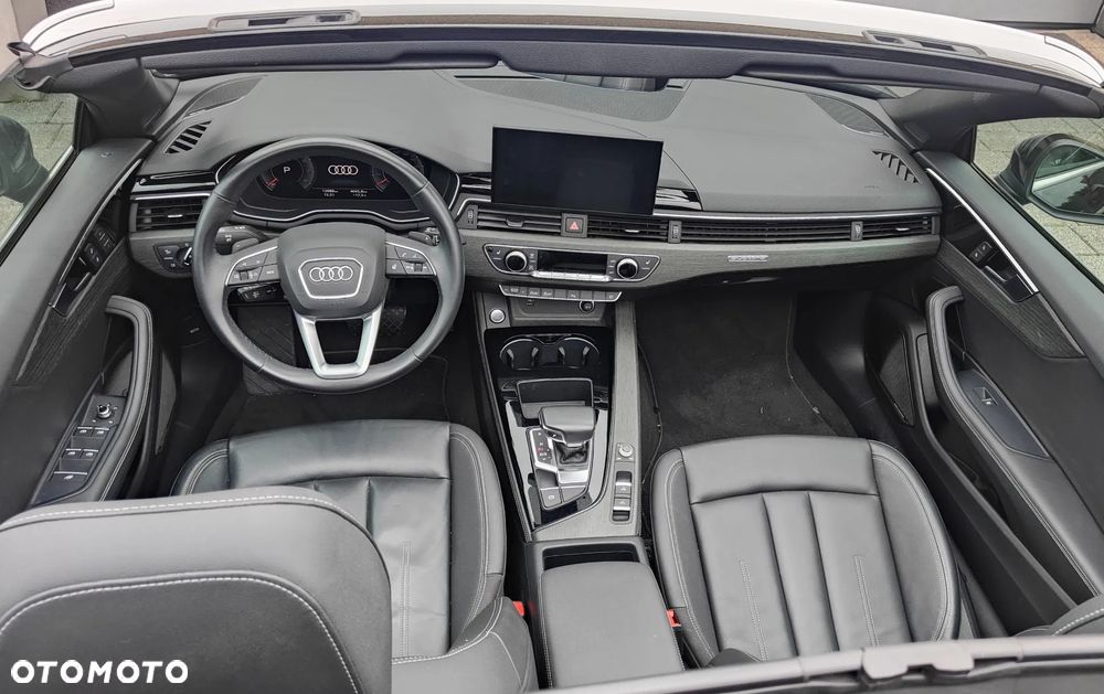 Audi A5 Cabrio - 11