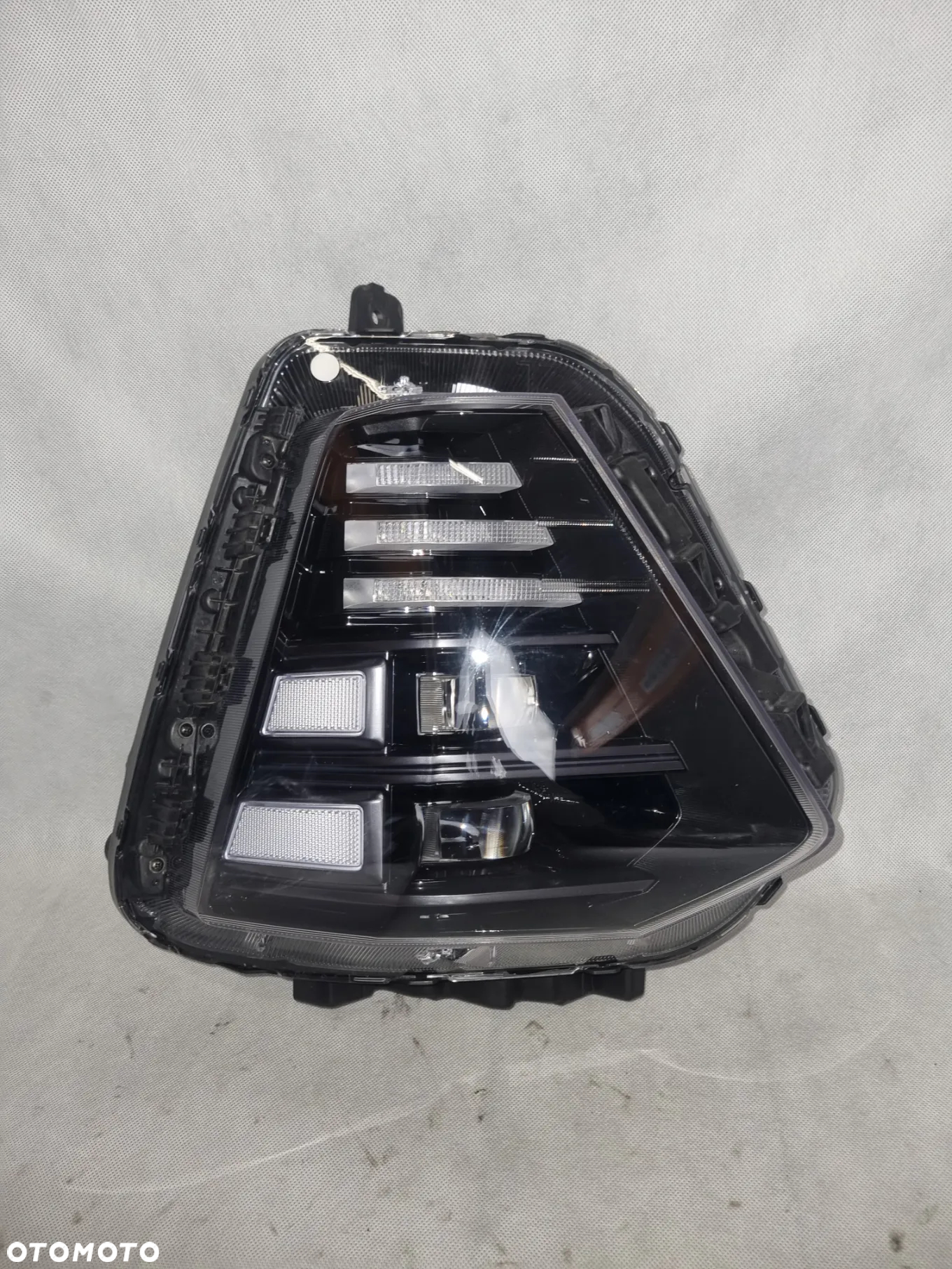 HYUNDAI KONA II   - LAMPA LAMPY PRZEDNIE PRZÓD - 11