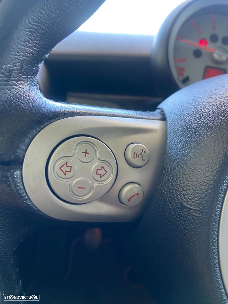 MINI 3 Portas Cooper D - 19