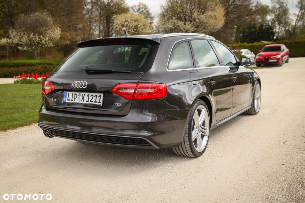 Audi A4 Avant - 4