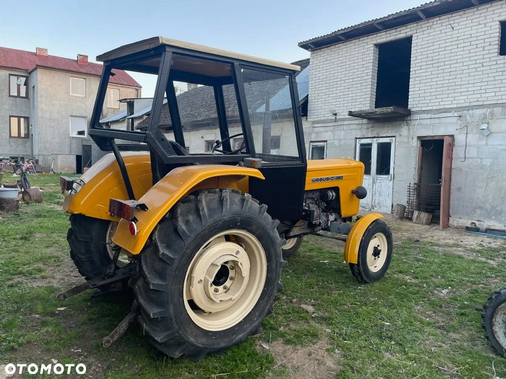 Ursus 360 - 5