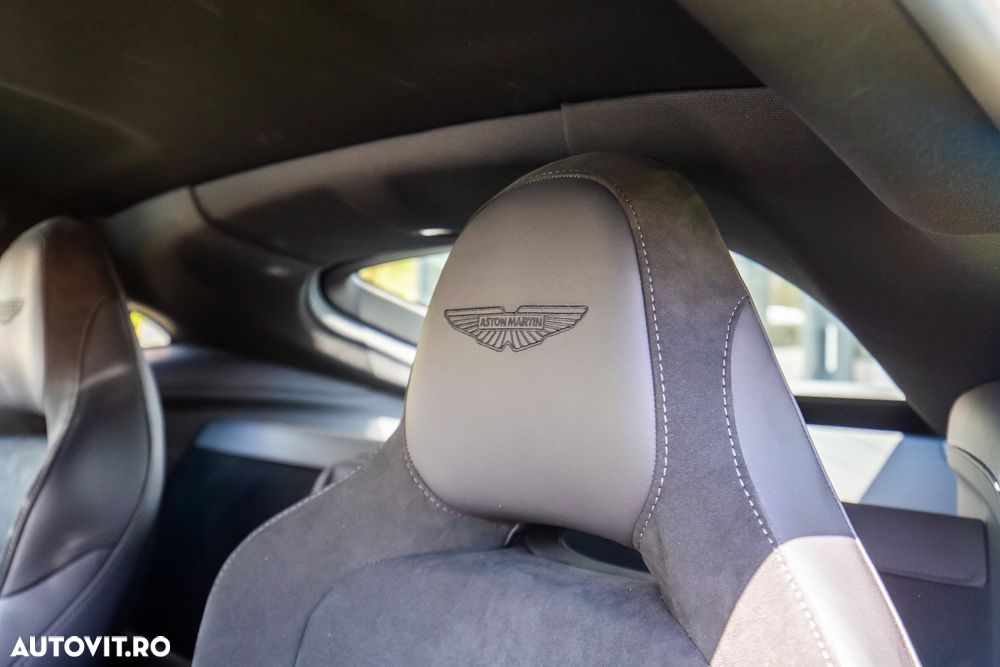 Aston Martin V8 Vantage Standard - 27