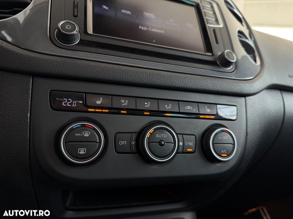 Volkswagen Tiguan 1.4 TSI BlueMotion Technology Sport & Style - 24