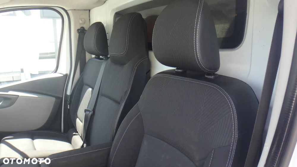 Renault Trafic - 11