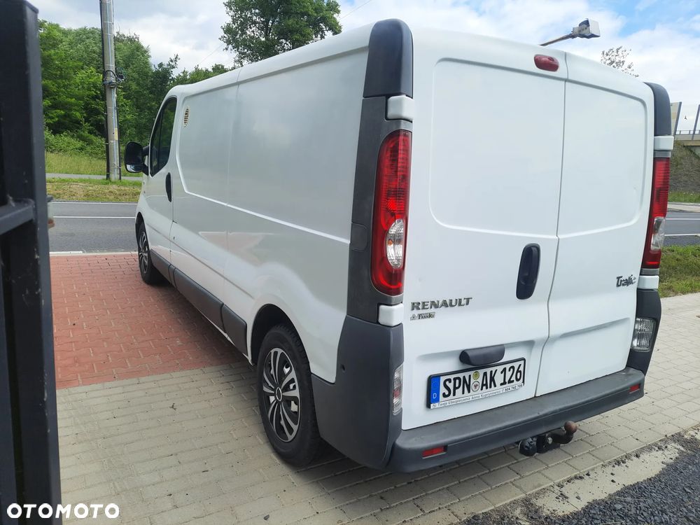 Renault TRAFIC - 6