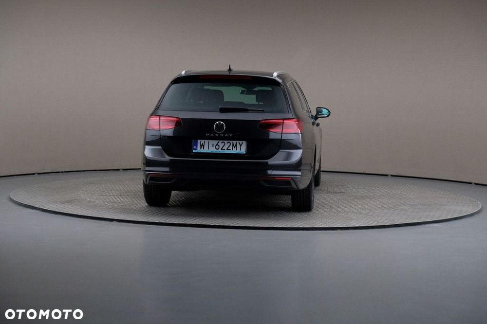 Volkswagen Passat Variant - 5