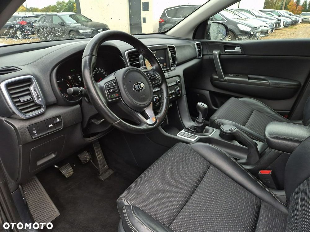 Kia Sportage - 13