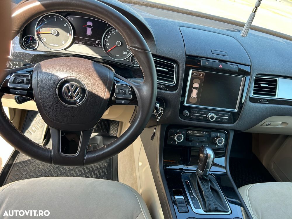 Volkswagen Touareg - 7