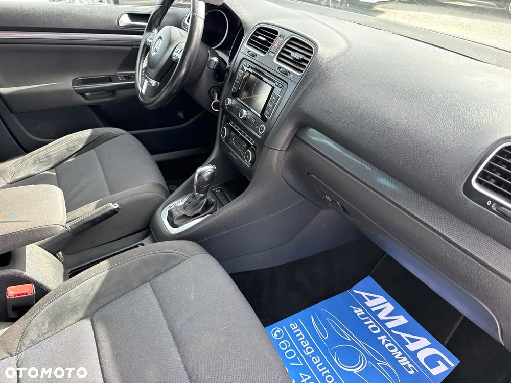 Volkswagen Golf 1.6 TDI DPF DSG Style - 16