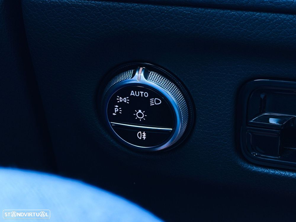 Mercedes-Benz EQE 350+ Edition - 24