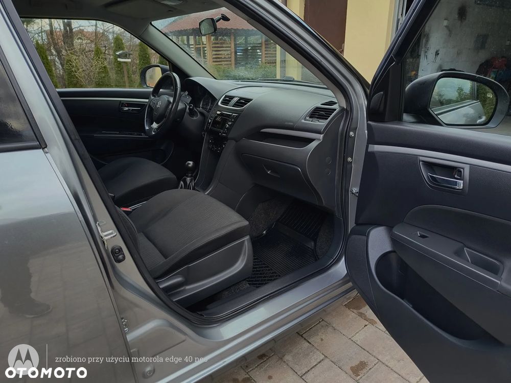 Suzuki Swift 1.2 Premium - 21