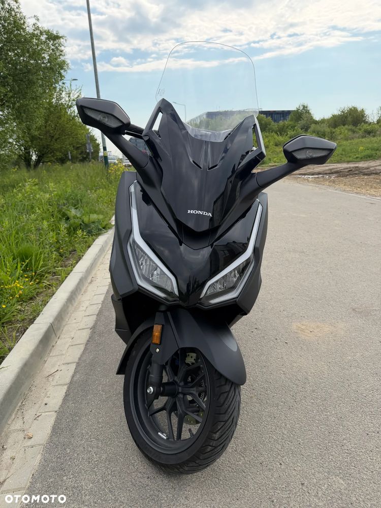 Honda NSS - 6