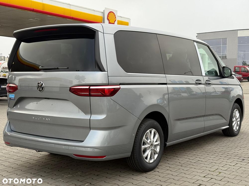 Volkswagen Multivan 2.0 TDI L2 Family DSG - 9