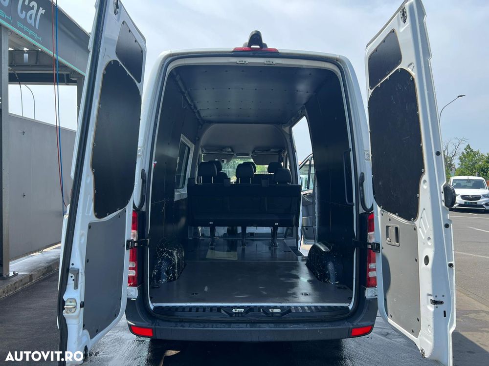 Mercedes-Benz Sprinter - 10