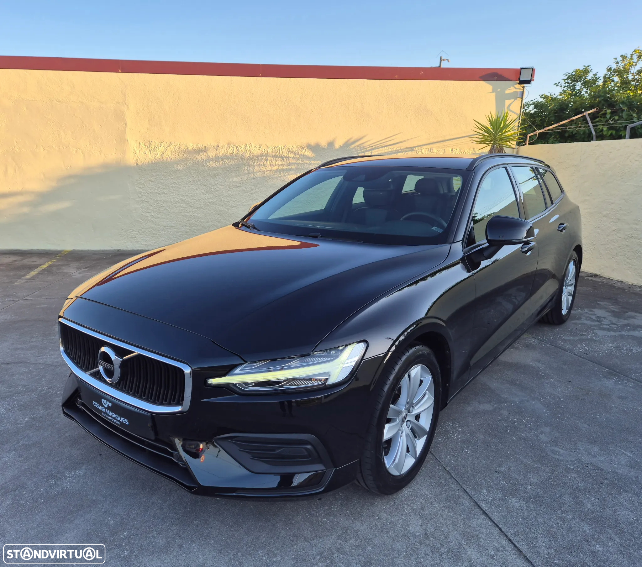 Volvo V60 2.0 D3 Momentum Plus Geartronic - 13