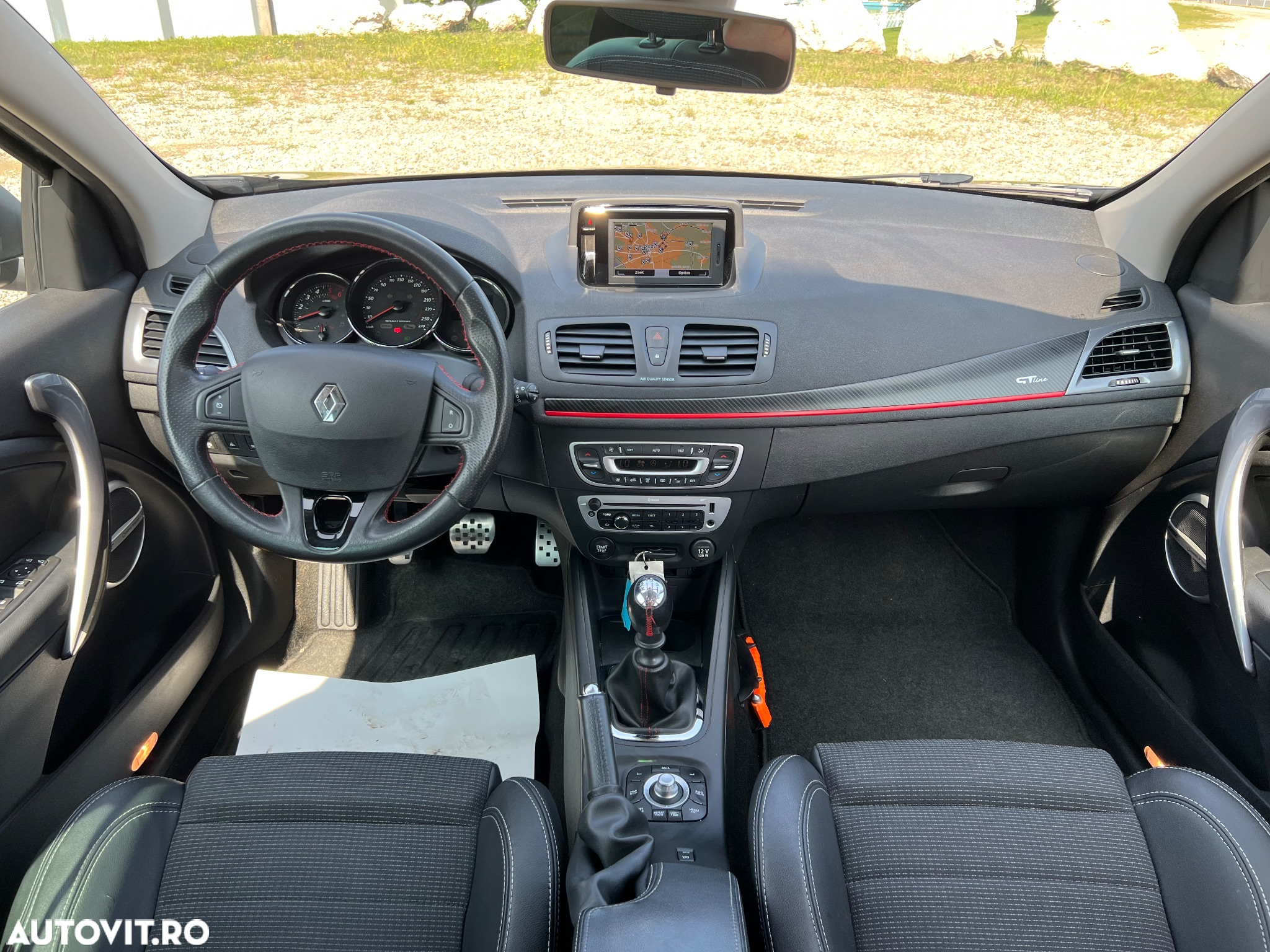 Renault Megane Grandtour ENERGY dCi 110 Start & Stopp Bose Edition - 6