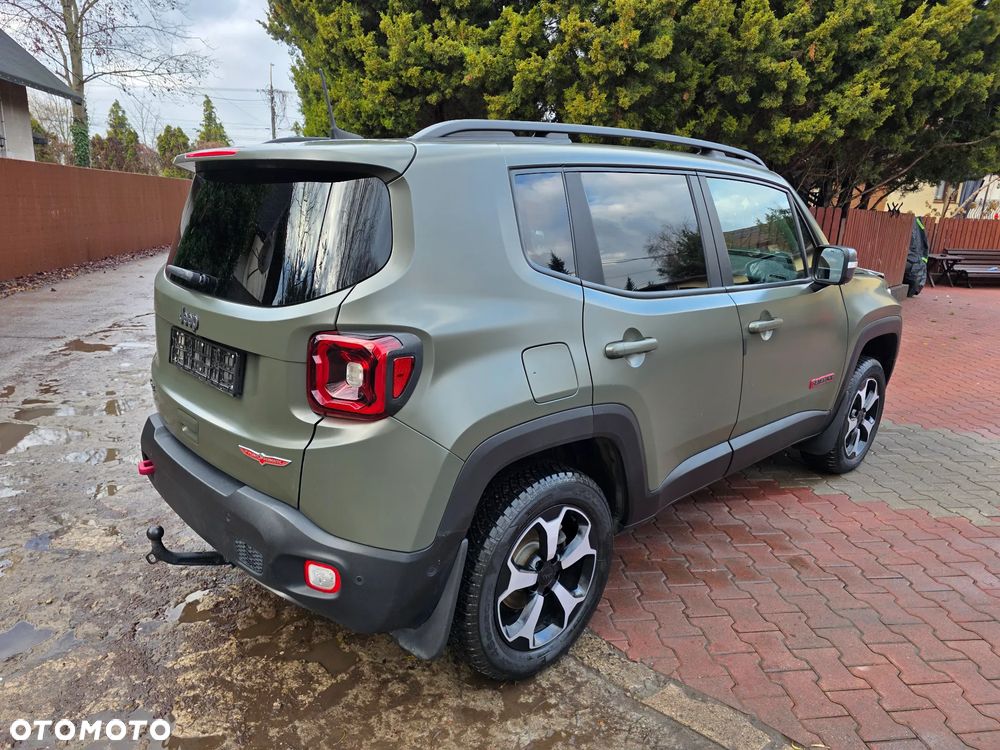 Jeep Renegade - 8
