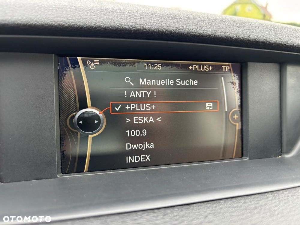 BMW X1 sDrive18d xLine - 25
