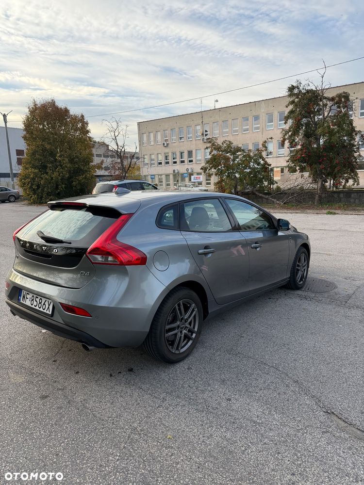 Volvo V40 - 6