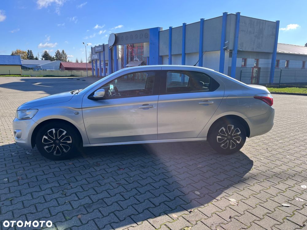 Citroën C-Elysée 1.2 VTi Seduction - 4