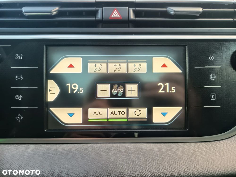 Citroën C4 Grand Picasso e-HDi 115 Exclusive - 25