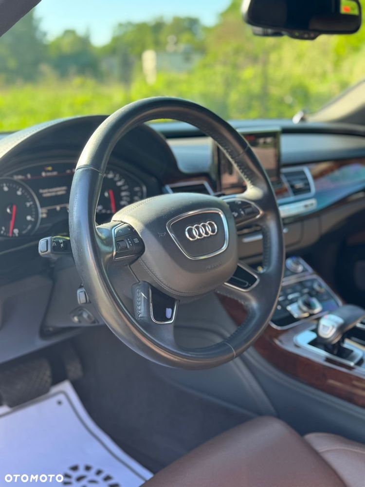 Audi A8 4.0 TFSI L Quattro - 12