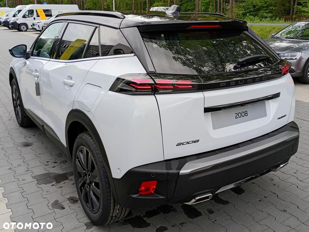 Peugeot 2008 - 10