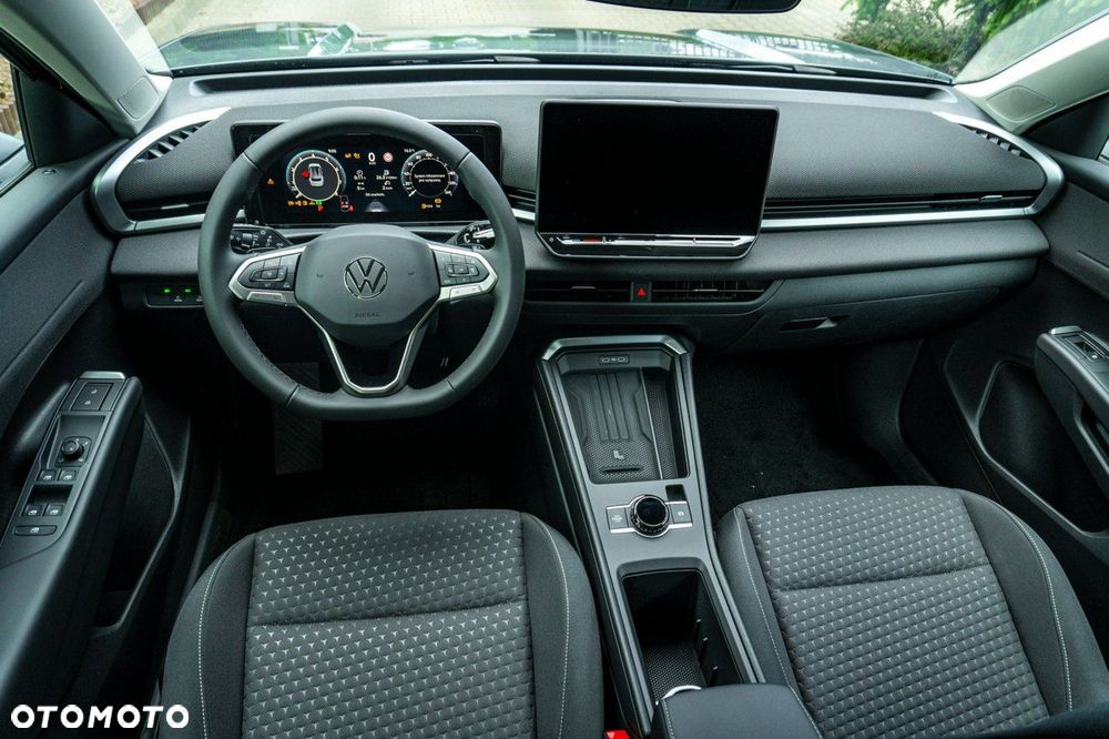 Volkswagen T-Roc - 22