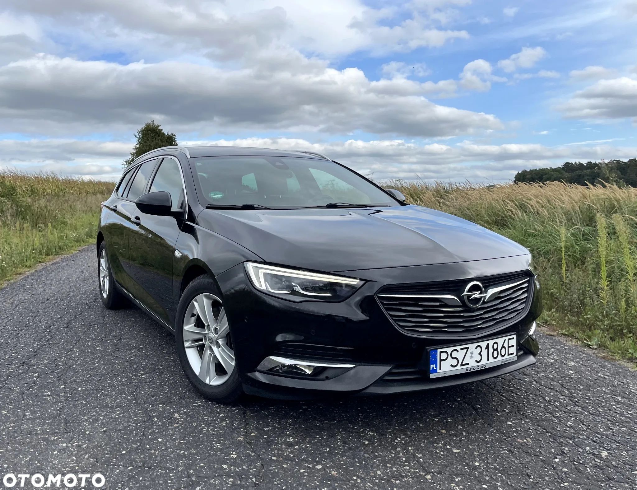 Opel Insignia 2.0 CDTI Sports Tourer ecoFLEXStart/Stop Business Edition - 1