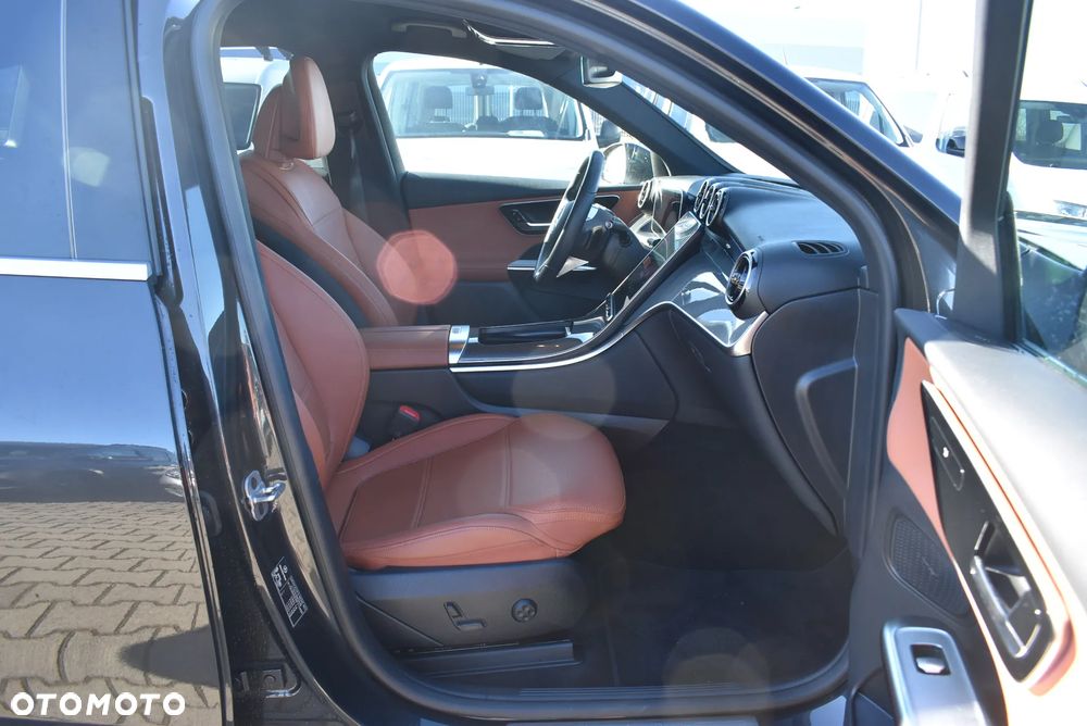 Mercedes-Benz GLC 300 de PHEV 4-Matic Avantgarde - 18