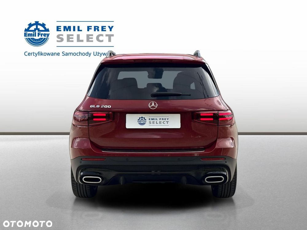 Mercedes-Benz GLB - 5