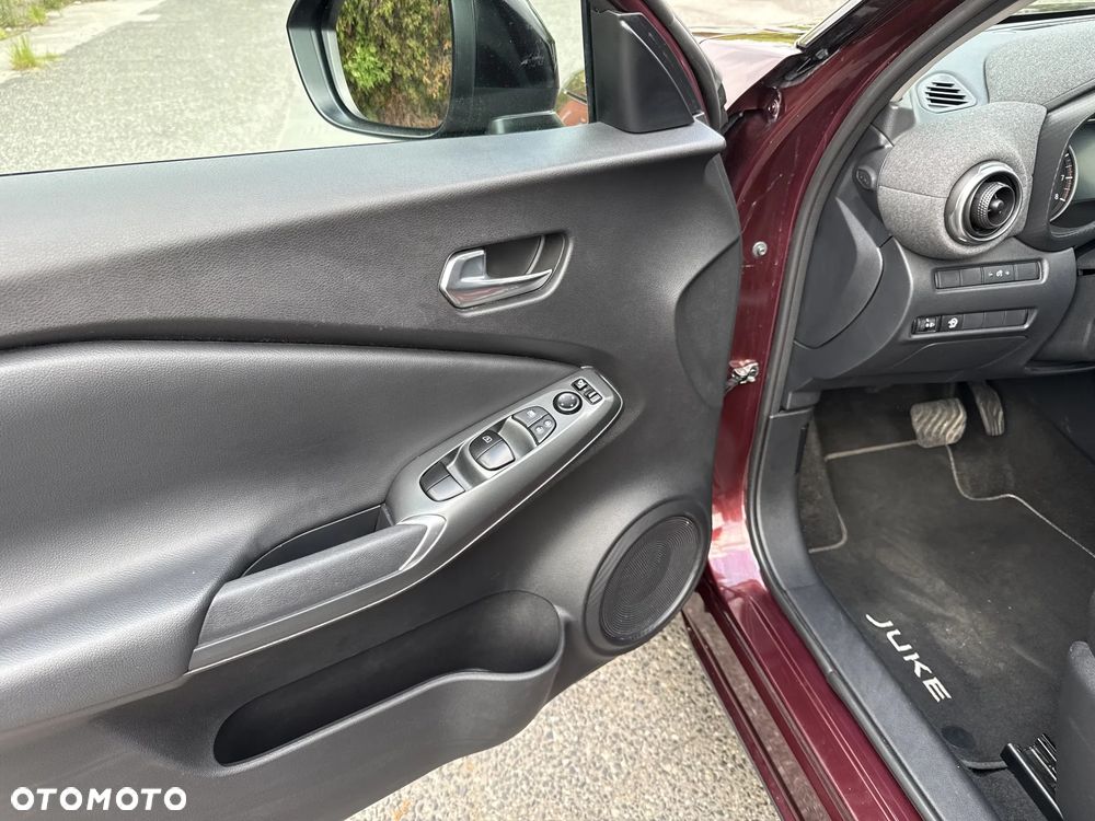 Nissan Juke 1.0 DIG-T Acenta DCT - 12