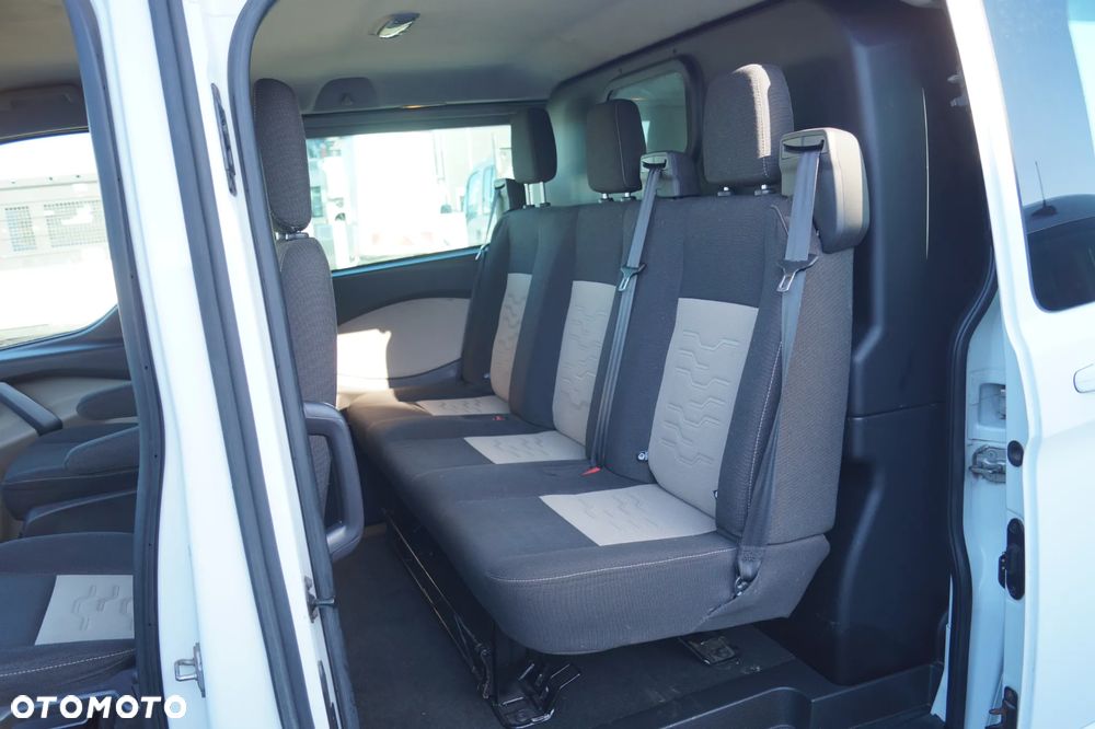 Ford Transit Custom - 21