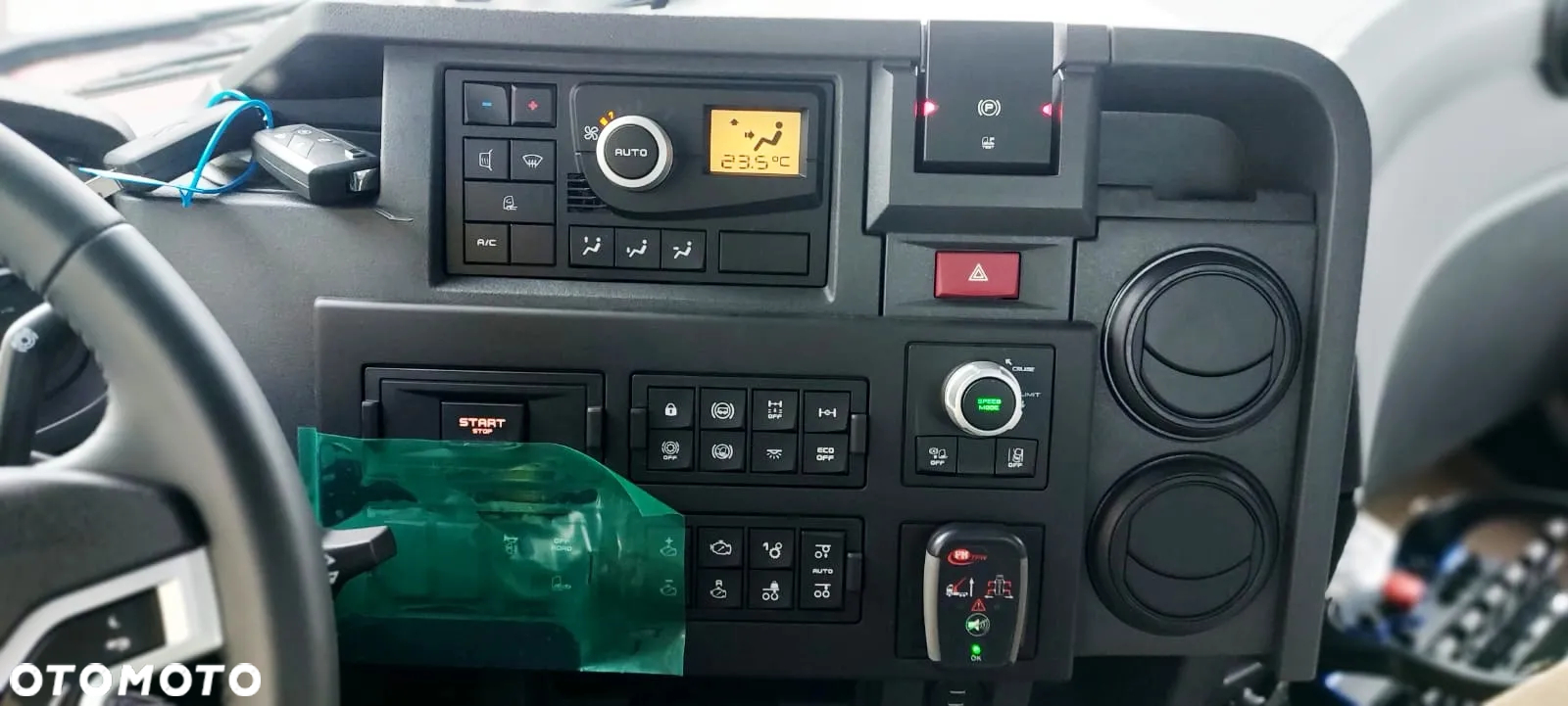 Renault C 440 6x2 - 17