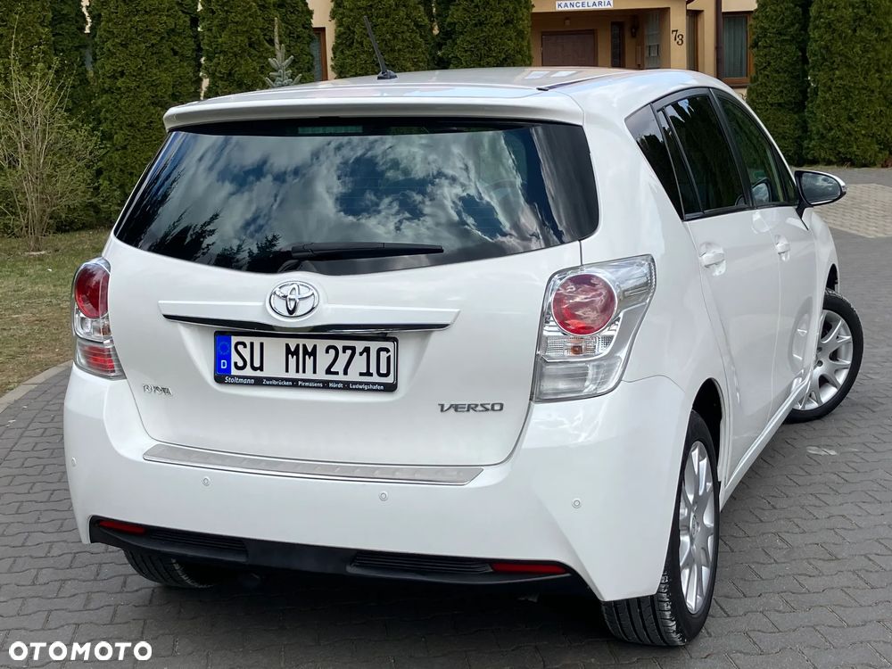 Toyota Verso 1.8 Sol - 12