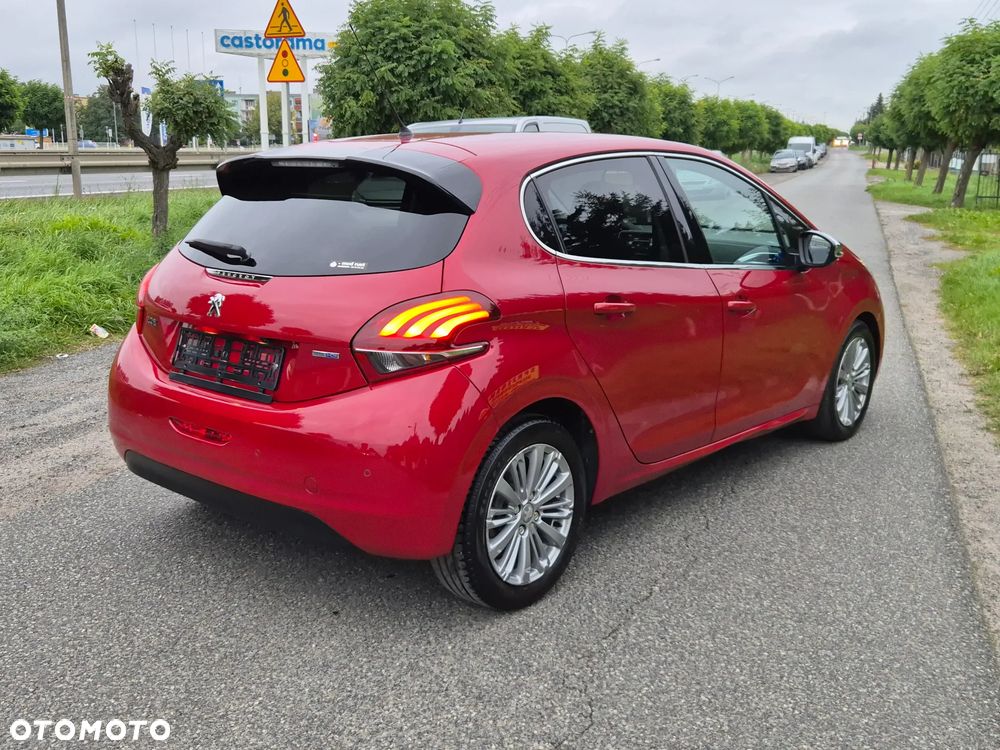 Peugeot 208 1.6 BlueHDi Allure S&S - 3